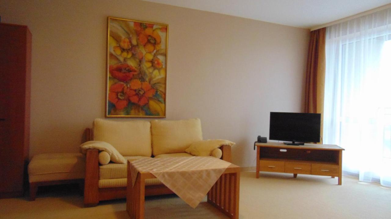 Villa Alicante & Spa Zujunai Zewnętrze zdjęcie